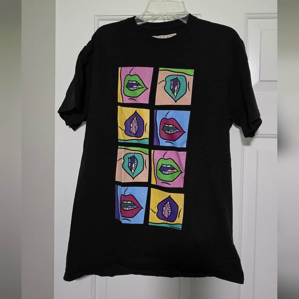 Teen Hearts Back Graphic T-Shirt with Colorful Lips Design